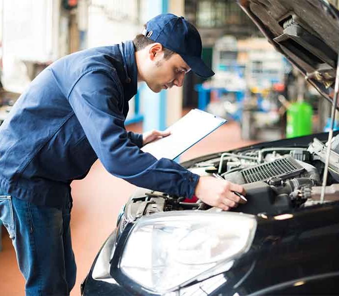 5 tips for retaining quality auto technicians