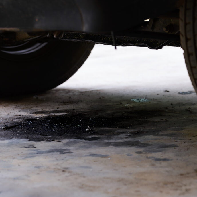 how to clean garage floor