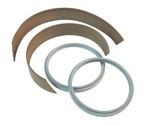 Bearing and Wiper for Challenger lift model EW0820.